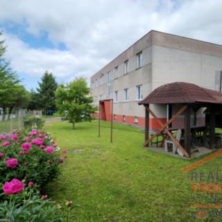 Prodej bytu 2+1 70 m² Černilov