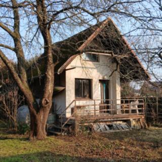 Prodej chaty 39 m² Hradec Králové Slezské Předměstí, Orličan