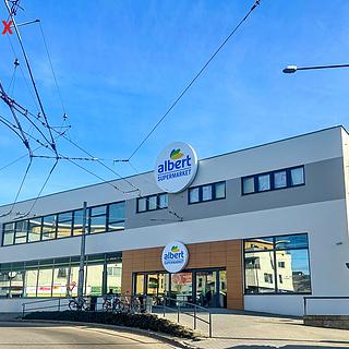 Pronájem obchodu 470 m² České Budějovice 5, Suchovrbenské nám.