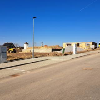 Prodej stavební parcely 834 m² Vráto