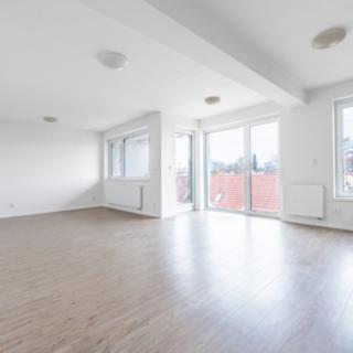 Pronájem bytu 1+kk a garsoniéry 55 m² České Budějovice 2, K. Šafáře