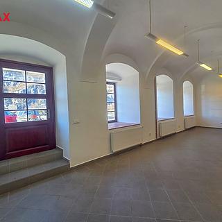 Pronájem obchodu 64 m² Český Krumlov Horní Brána, U Poráků