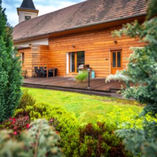 Prodej rodinného domu 363 m² Paračov