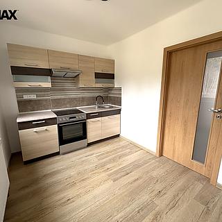 Pronájem bytu 3+1 67 m² Stachy, Kůsov