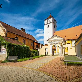 Prodej rodinného domu 150 m² Velešín, náměstí J. V. Kamarýta