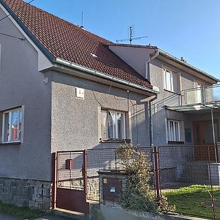 Prodej rodinného domu 130 m&sup2; Strunkovice nad Blanicí