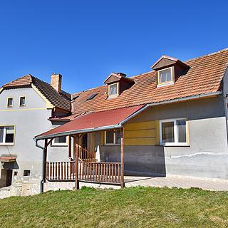 Prodej rodinného domu 220 m² Osek