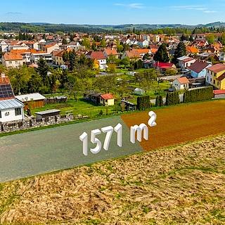 Prodej stavební parcely 1 571 m² Telč
