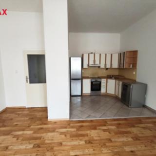 Pronájem bytu 2+kk 60 m² České Budějovice 3, tř. 28. října