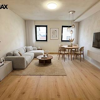 Pronájem bytu 2+kk 55 m² Horní Planá, Jiráskova