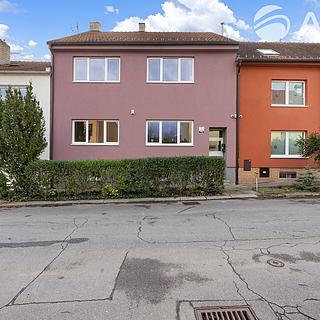Prodej rodinného domu 173 m² Brno