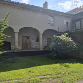 Prodej rodinného domu 400 m² Lukavice