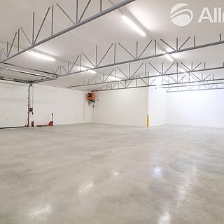 Pronájem skladu 400 m² Brno