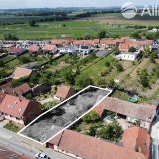 Prodej stavební parcely 1 010 m² Blučina
