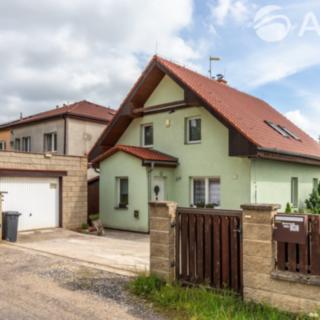 Prodej rodinného domu 143 m² Sluhy
