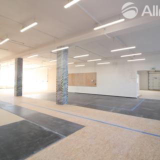 Pronájem skladu 385 m² Brno