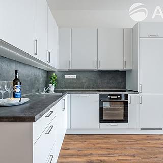 Pronájem bytu 3+kk 65 m² Brno Komárov, Komárovská