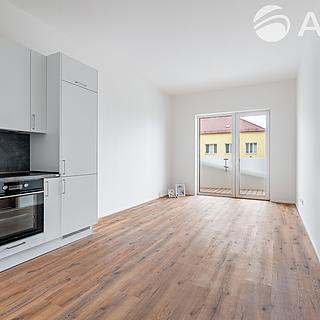 Pronájem bytu 3+kk 65 m² Brno