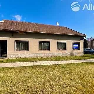 Prodej rodinného domu 110 m&sup2; Šaratice