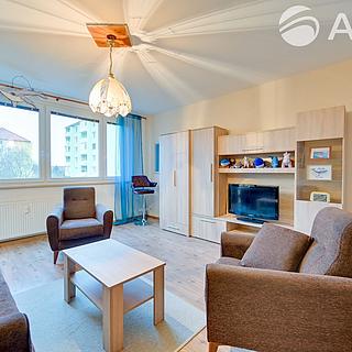 Prodej bytu 3+1 69 m² Hodonín Hodonín, nám. Osvobození