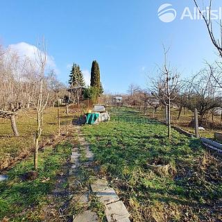 Prodej stavební parcely 766 m² Brno