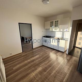 Pronájem bytu 1+1 34 m² Ústí nad Labem Severní Terasa, Maková