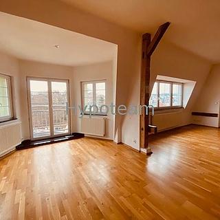 Pronájem bytu 2+1 70 m² Teplice, Jankovcova