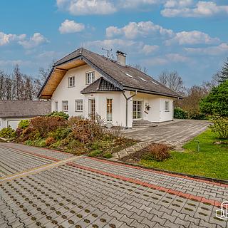 Prodej rodinného domu 335 m² Loket, Sokolovská