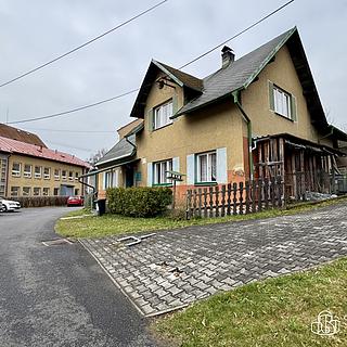 Prodej rodinného domu 242 m&sup2; Oloví