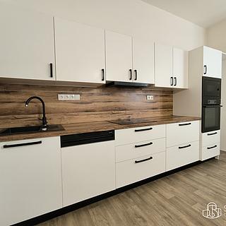 Pronájem bytu 3+1 100 m² Sokolov