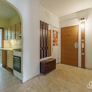 Prodej bytu 3+1 77 m² Sokolov, Závodu míru