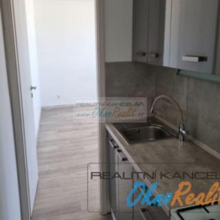 Pronájem bytu 1+kk a garsoniéry 33 m² Přerov I-Město, Žerotínovo nám.