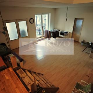 Prodej rodinného domu 220 m² Neuměřice