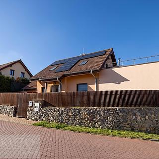 Prodej rodinného domu 184 m&sup2; Březina