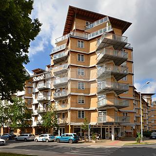 Pronájem bytu 4+1 130 m² Praha
