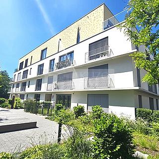 Pronájem bytu 2+kk 79 m² Praha