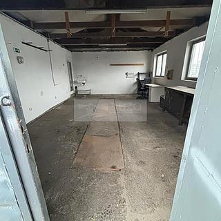 Pronájem skladu 35 m² Praha Vysočany, U vinných sklepů