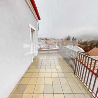 Prodej bytu 2+kk 41 m² Lochovice