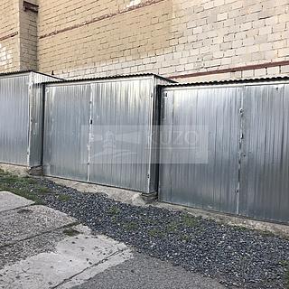 Pronájem garáže 15 m² Praha Vysočany, U vinných sklepů