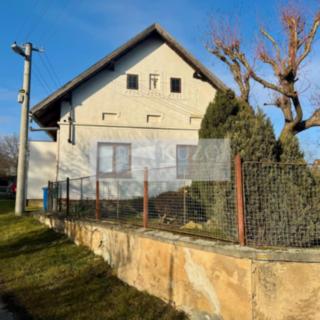 Prodej rodinného domu 86 m² Dolany