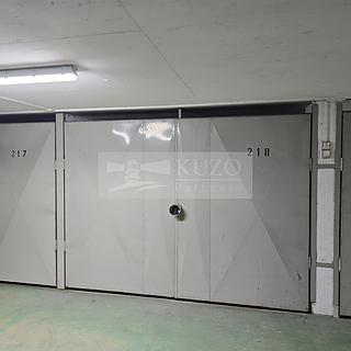 Pronájem garáže 18 m² Praha Stodůlky, Nušlova