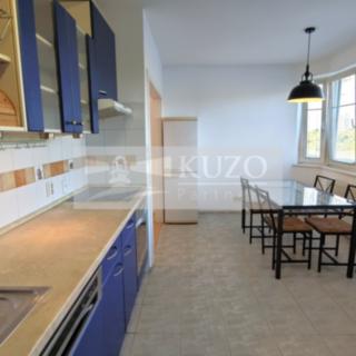 Prodej bytu 3+1 94 m² Praha