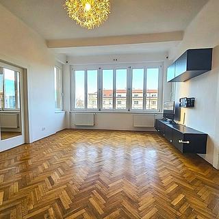 Pronájem bytu 4+1 110 m² Praha Bubeneč, Rooseveltova