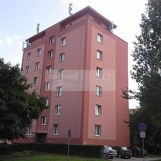 Pronájem bytu 1+kk, garsoniery 24 m² Chomutov