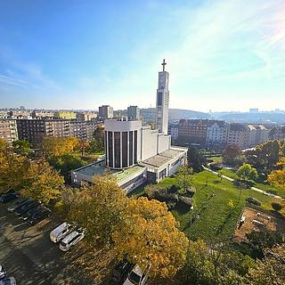 Pronájem bytu 2+1 55 m² Praha