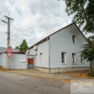 Prodej rodinného domu 317 m² Byšice, B. Němcové