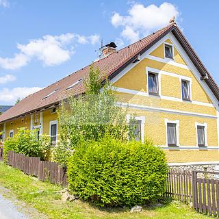 Prodej rodinného domu 200 m² Pec