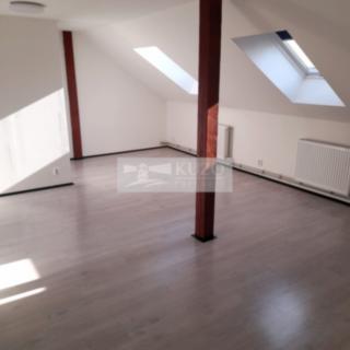 Prodej bytu 3+kk 122 m² Byšice