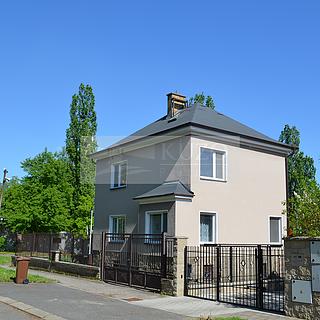 Prodej rodinného domu 223 m² Praha Uhříněves, Na vrchách