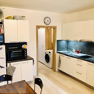 Pronájem bytu 2+kk 41 m² Brno